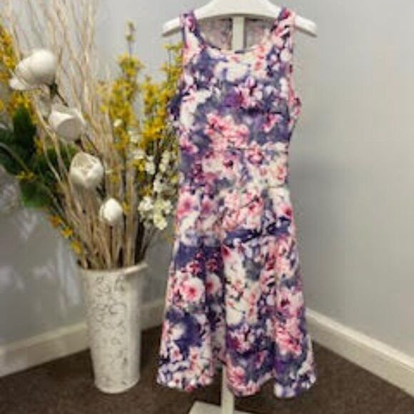 Penelope Tree Dress  - Picture 3 of 3